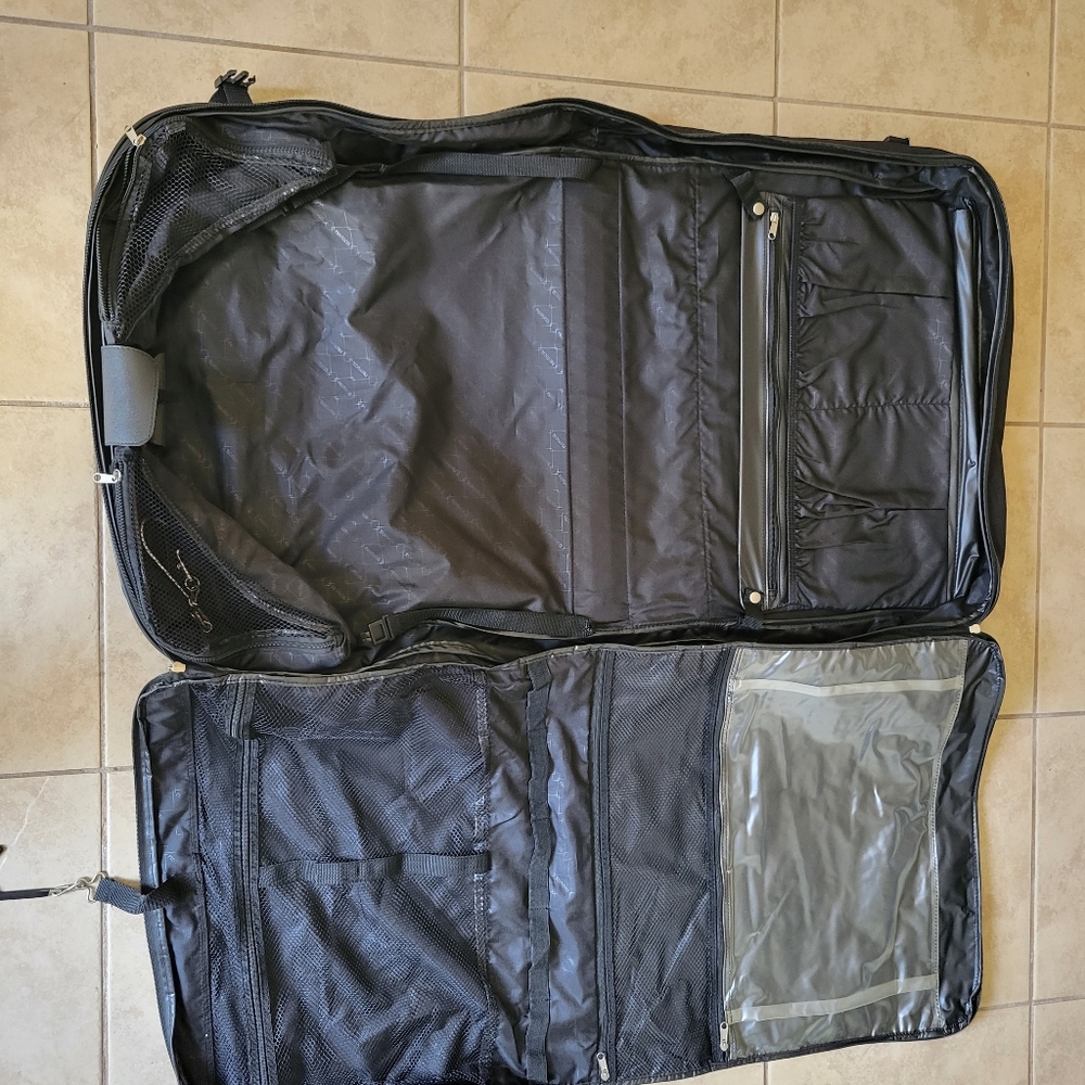 Protocol Garment Bag - Picture 4 of 6